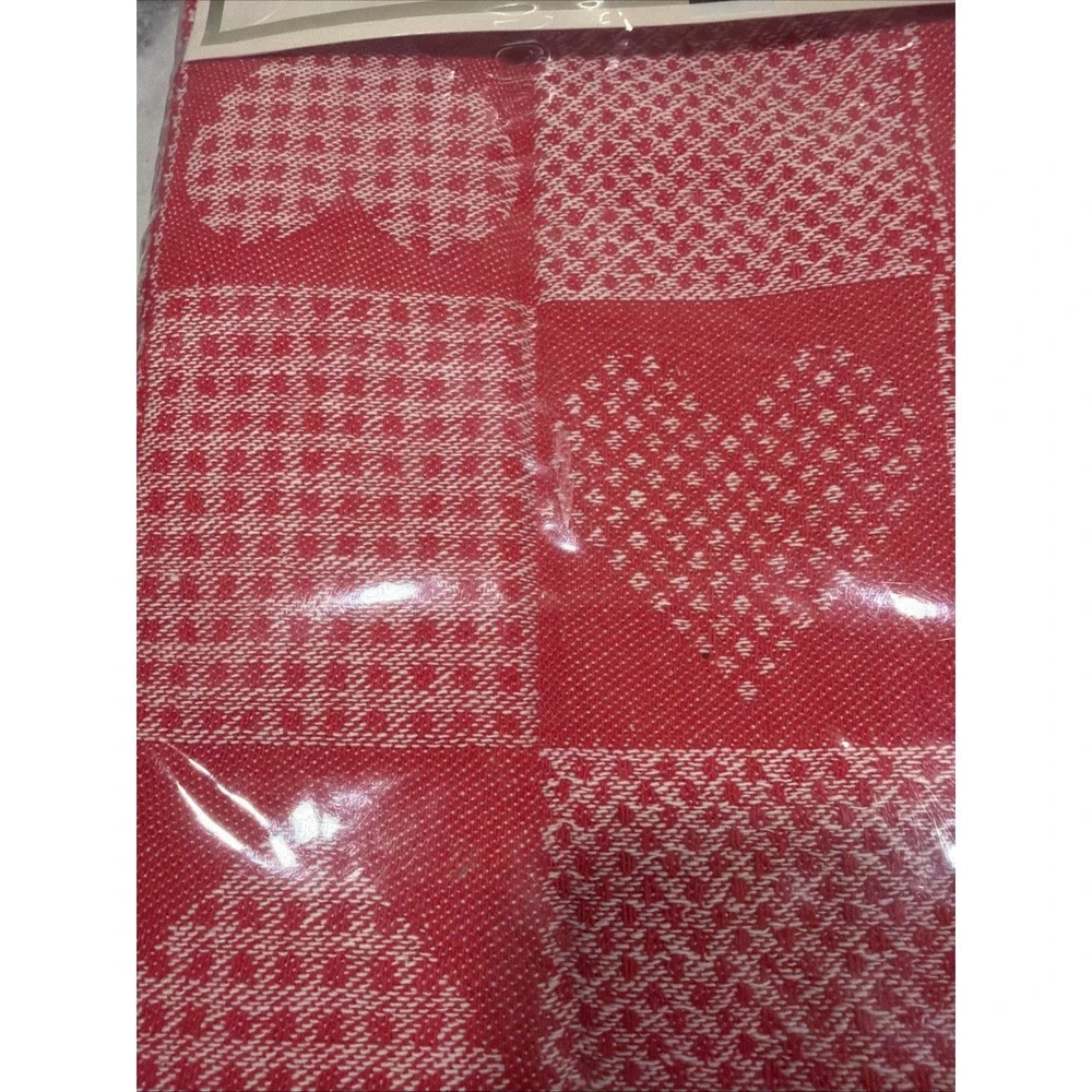 Vintage Red White Hearts 60 X 84in Oval Tablecloth 001